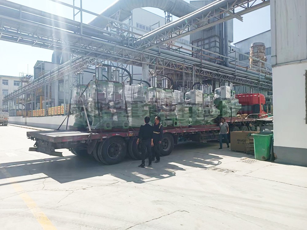 陶瓷廠-陶瓷柱塞泵使用現場2